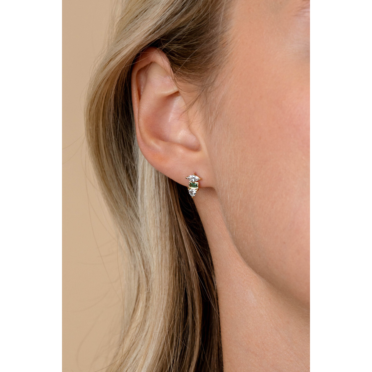 Zinzi ZIO2630G oorstekers met groene en transparante zirkonia's 6 mm breed - Hoogte 9.5 mm