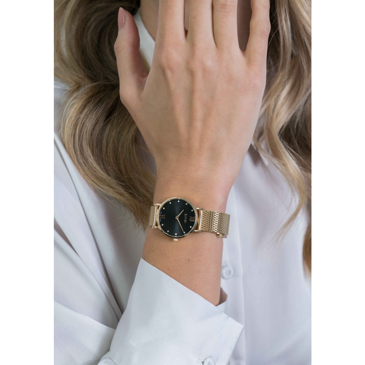 Zinzi ZIW643M gold plated stalen horloge met zwarte wijzerplaat en mesh band - Ø 28 mm