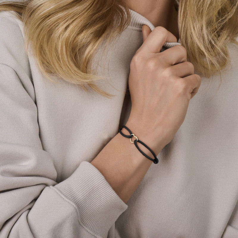 satijnen-armband-met-hartje