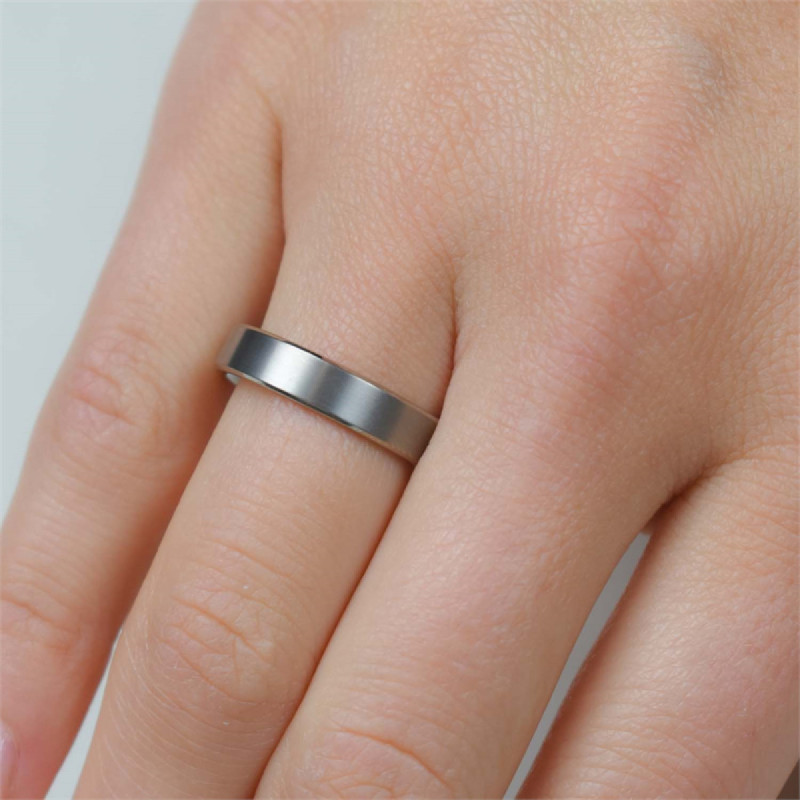 boccia-titanium-0121-03-ring-mat-en-glanzend-zilverkleurig-titanium-5-mm-breed