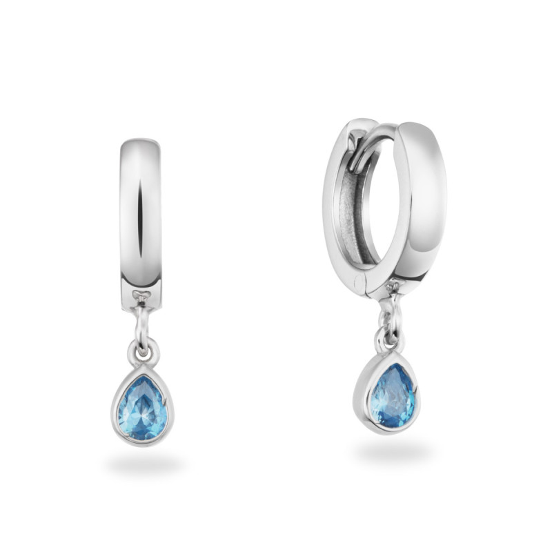 glow-107311600-zilveren-oorringen-met-druppelvormige-blauwe-zirkonia-hoogte-18-mm