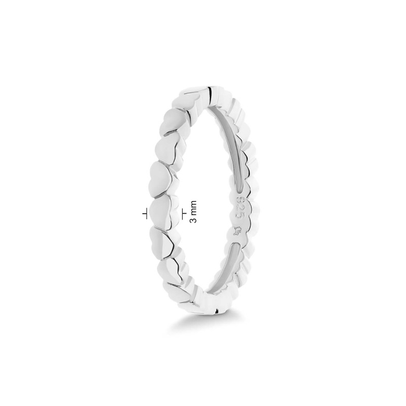 glow-114/variant/binnen-diameter-1376-zilveren-ring-met-glanzende-hartjes-2-mm-breed