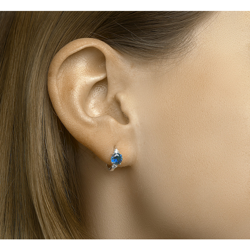 edelsteen-oorbellen-met-synthetische-saffier-925-zilver