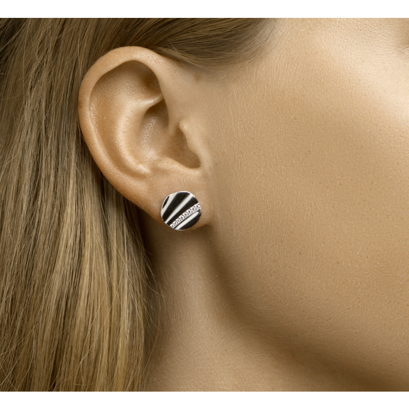 ronde-zilveren-oorknoppen-met-zirkonia