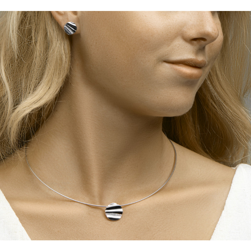 ronde-zilveren-oorknoppen-met-zirkonia