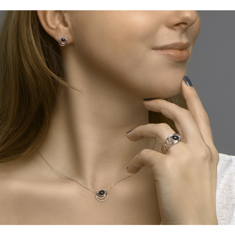 zilveren-oorknoppen-met-onyx