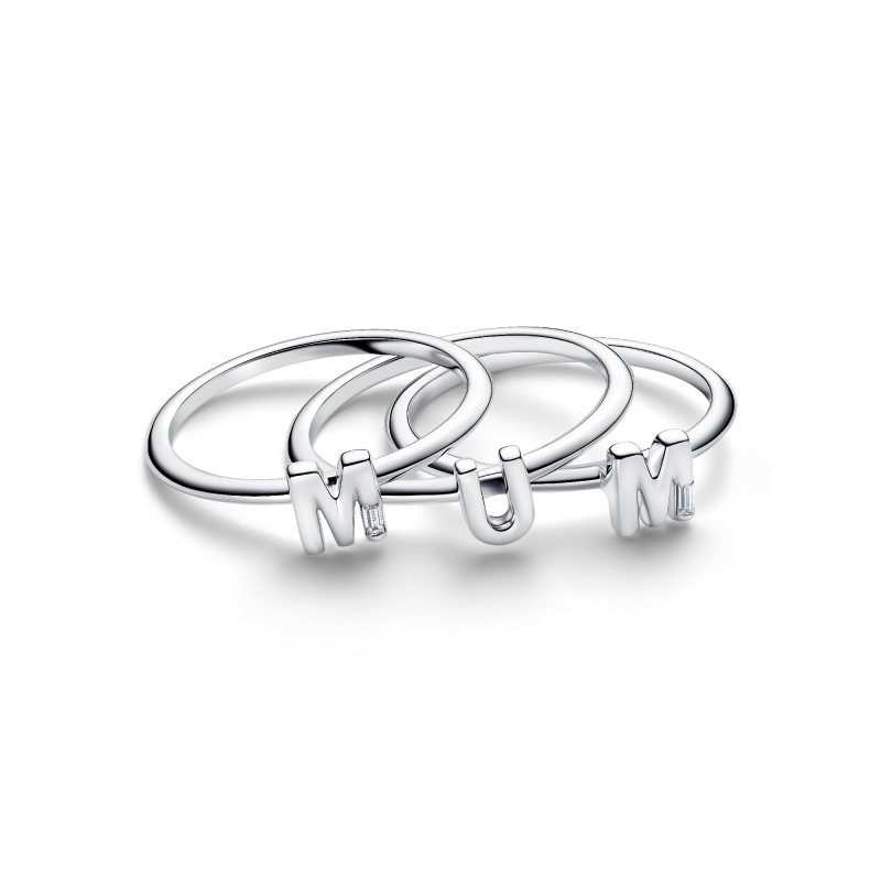 pandora-moments-194458c01-ring-met-zirkonia-steen-en-tekst-mum