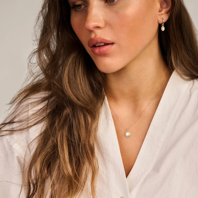 blush-7233ygo-14-karaat-gouden-oorringen-1-6-mm-breed-diameter-11-5-mm
