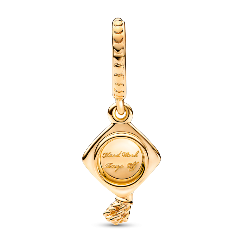pandora-moments-761892c00-hangende-gold-plated-bedel-met-afstudeerhoed