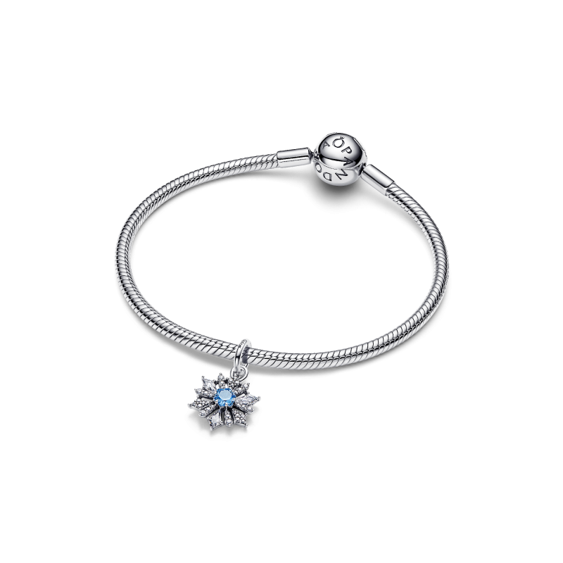 pandora-disney-794209c01-frozen-hangende-bedel-met-sneeuwvlok-van-elsa-1