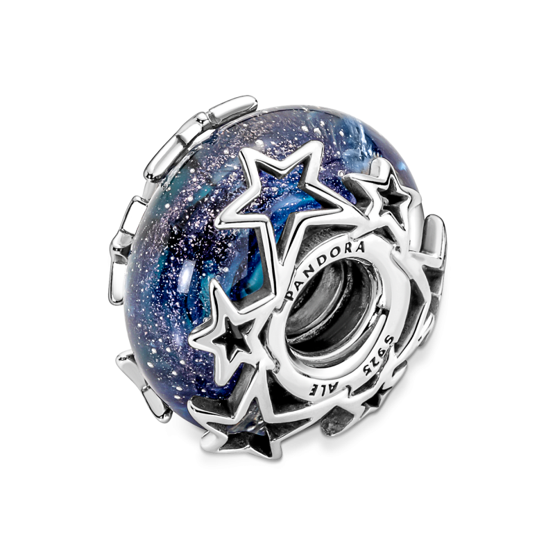 pandora-moments-790015c00-zilveren-bedeltje-met-ster-en-blauw-murano-glas