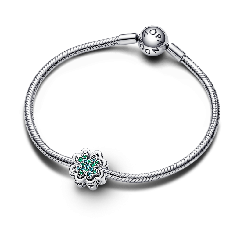 pandora-moments-792752c01-zilveren-bedel-met-klavertje-vier-en-groene-kristal