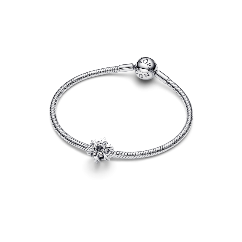 pandora-moments-794249c01-zilveren-bedel-sneeuwvlok-met-zirkonia-1