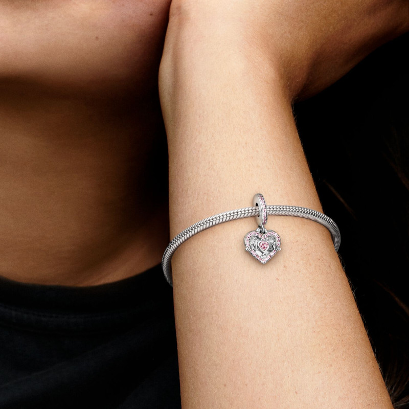 pandora-moments-799402c01-hangende-bedel-met-hartje-tekst-met-mom-en-roze-kristal