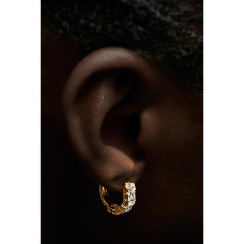 delve-oorbellen-020-18-karaat-gouden-oorringen-met-emerald-geslepen-lab-grown-diamanten-2-10-crt-5-mm-breed-diameter-15-mm