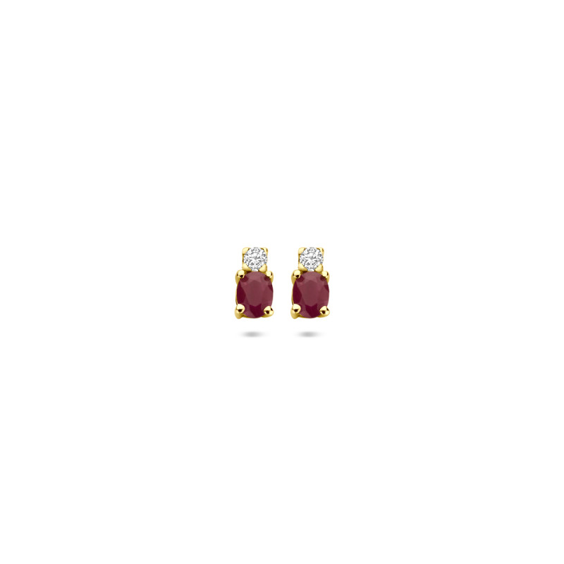 14-karaat-gouden-oorknopjes-met-ovale-robijn-en-ronde-zirkonia-3-mm-breed-hoogte-6-mm
