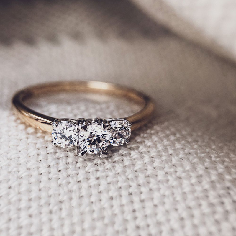 bicolor-ring-van-goud-en-zirkonia-4-6-mm