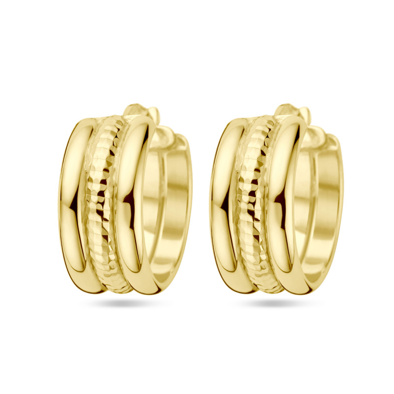 brede-gold-plated-oorringen-met-bewerking-8-6-mm-diameter-18-mm