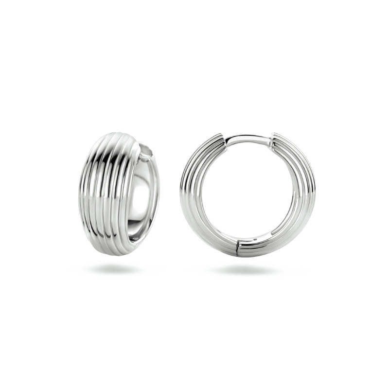 glanzende-zilveren-klapoorbellen-met-ribbels-6-mm-breed-diameter-15-mm