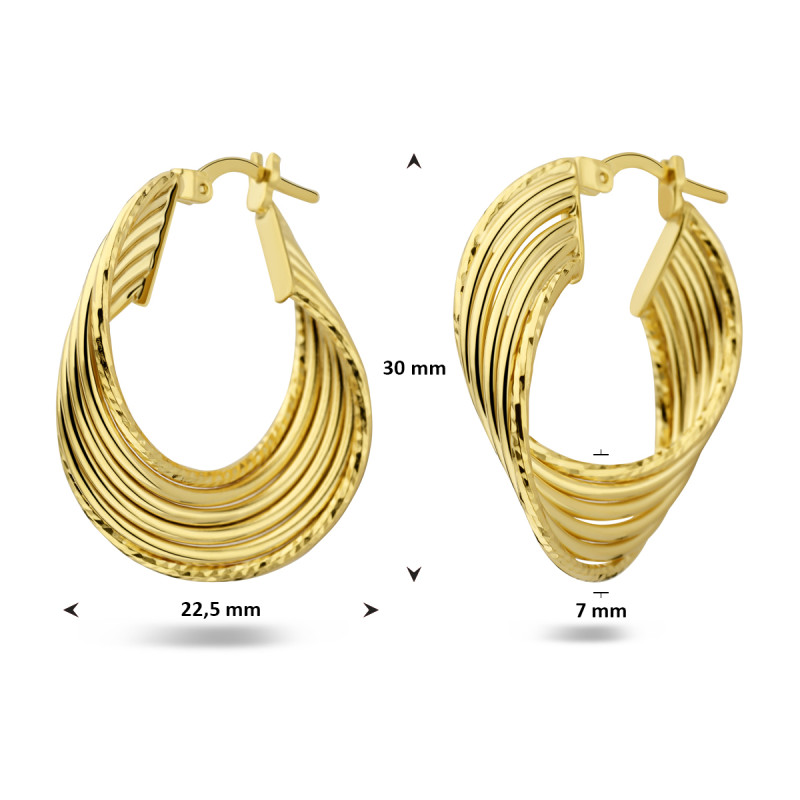 gold-plated-oorringen-gedraaid-glanzend-en-gediamanteerd-22-5-mm-breed-hoogte-30-mm