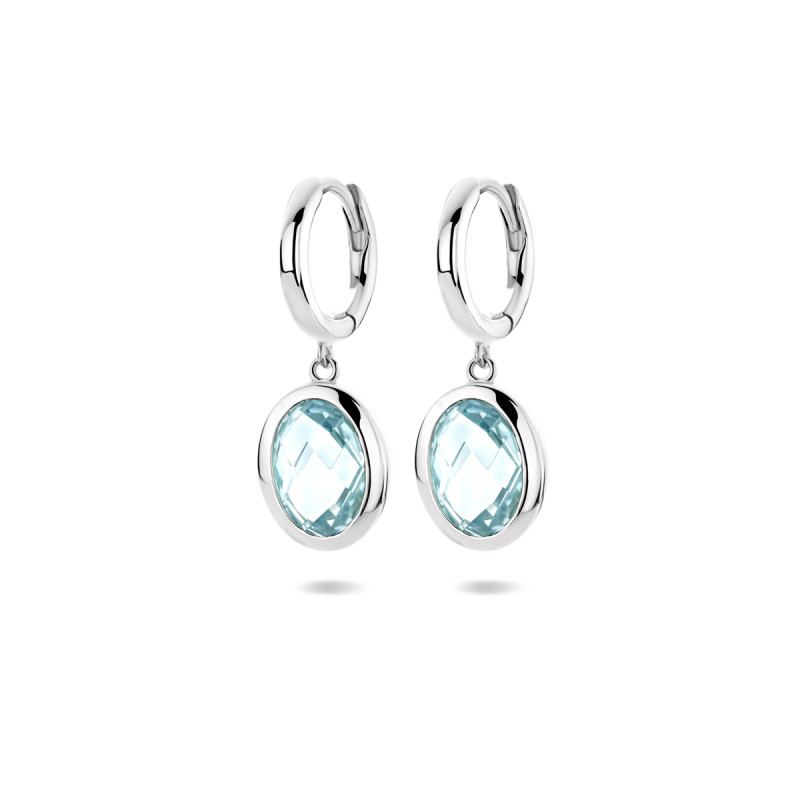 zilveren-oorringen-met-ovale-blauwe-topaas-hangers-hoogte-12-5-mm
