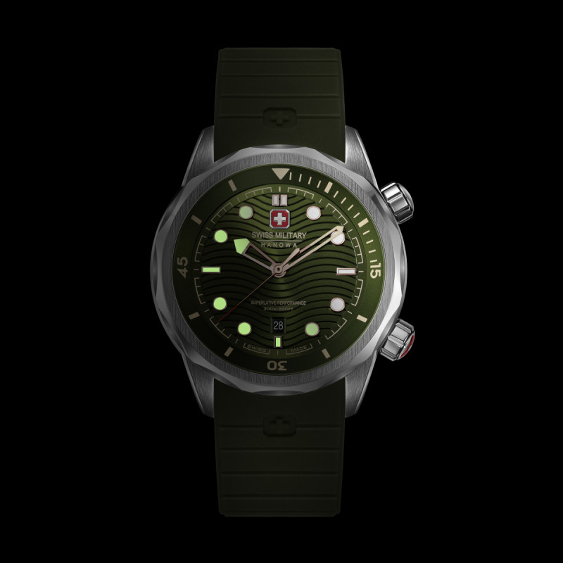 swiss-military-hanowa-breakwater-smwgn0006402-duikhorloge-met-groene-siliconen-band-en-zilverkleurige-kast