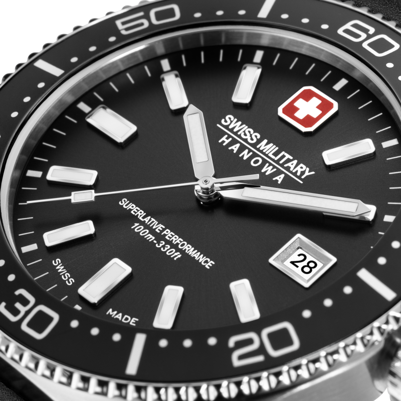 swiss-military-hanowa-nomad-smwgb0004901-set-herenhorloge-van-zilverkleurig-staal-met-3-horlogebanden-o-43-mm
