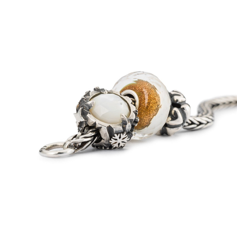 trollbeads-tagbe-00293-sneeuwbal-zilveren-bedel-met-witte-parelmoer