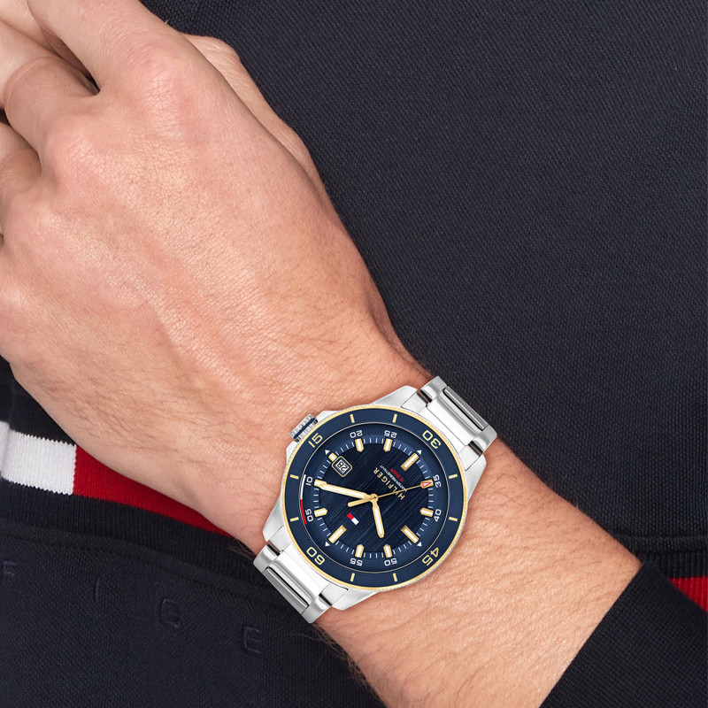 tommy-hilfiger-remy-th1792229-herenhorloge-van-staal-met-blauwe-wijzerplaat-diameter-43-mm