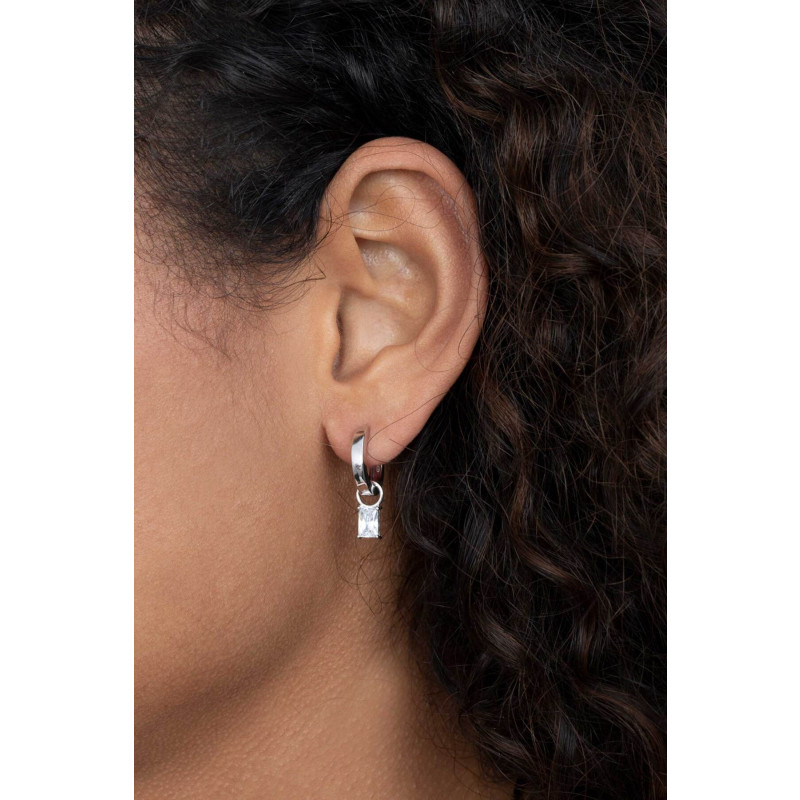 zinzi-zich2021-zilveren-oorbedels-met-zirkonia-stenen-3-3-mm-breed-hoogte-12-mm-zonder-oorringen