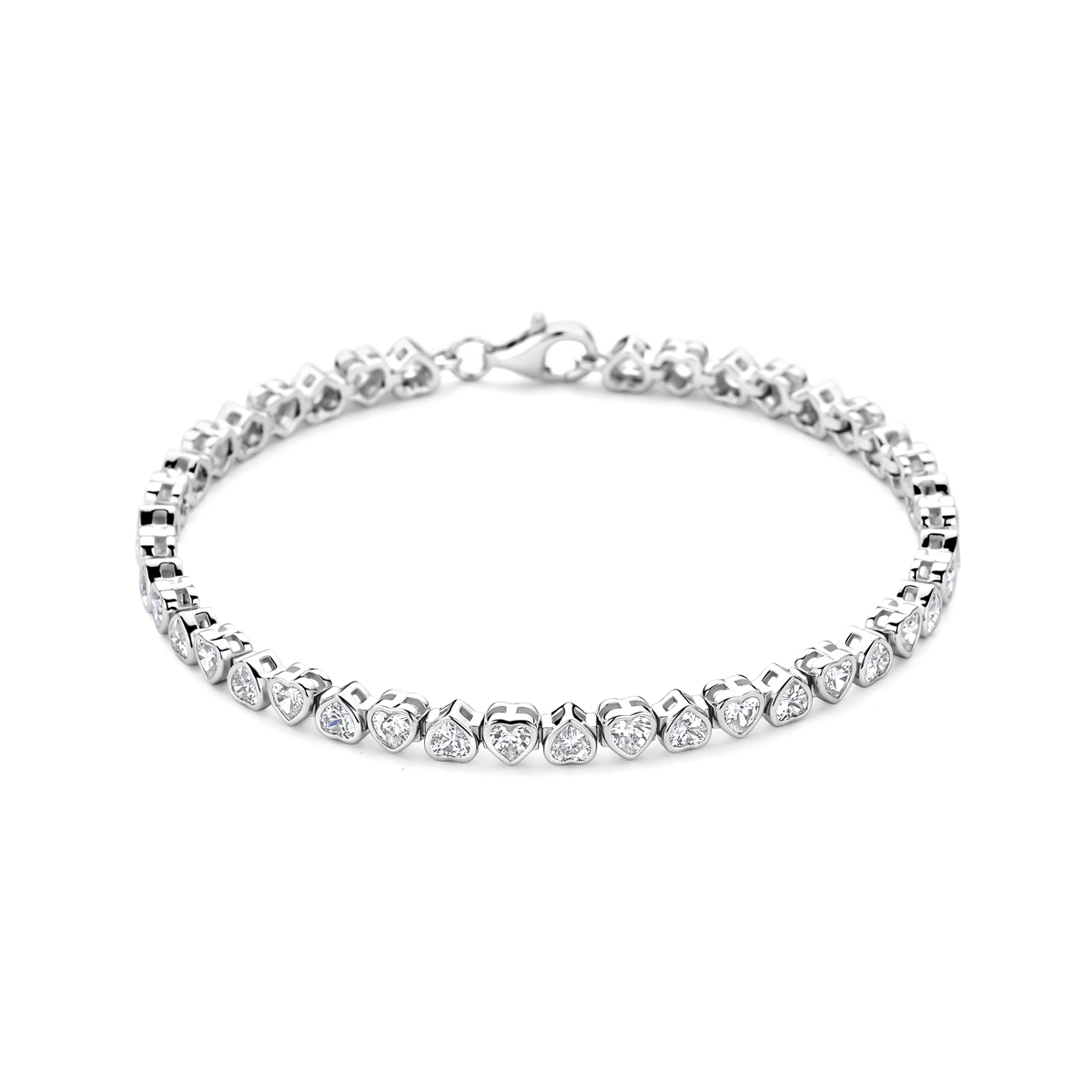 Zilveren tennisarmband met zirkonia hartjes 4 mm breed - Lengte 18 cm
