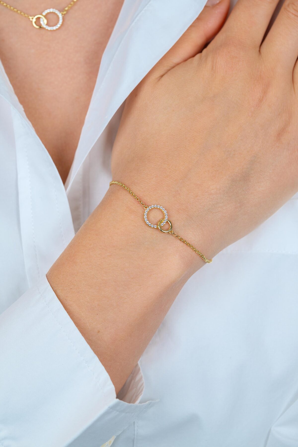 Zinzi ZIA1782Y goudkleurige armband met 2 cirkels en zirkonia 11 mm breed - Lengte 18-20 cm