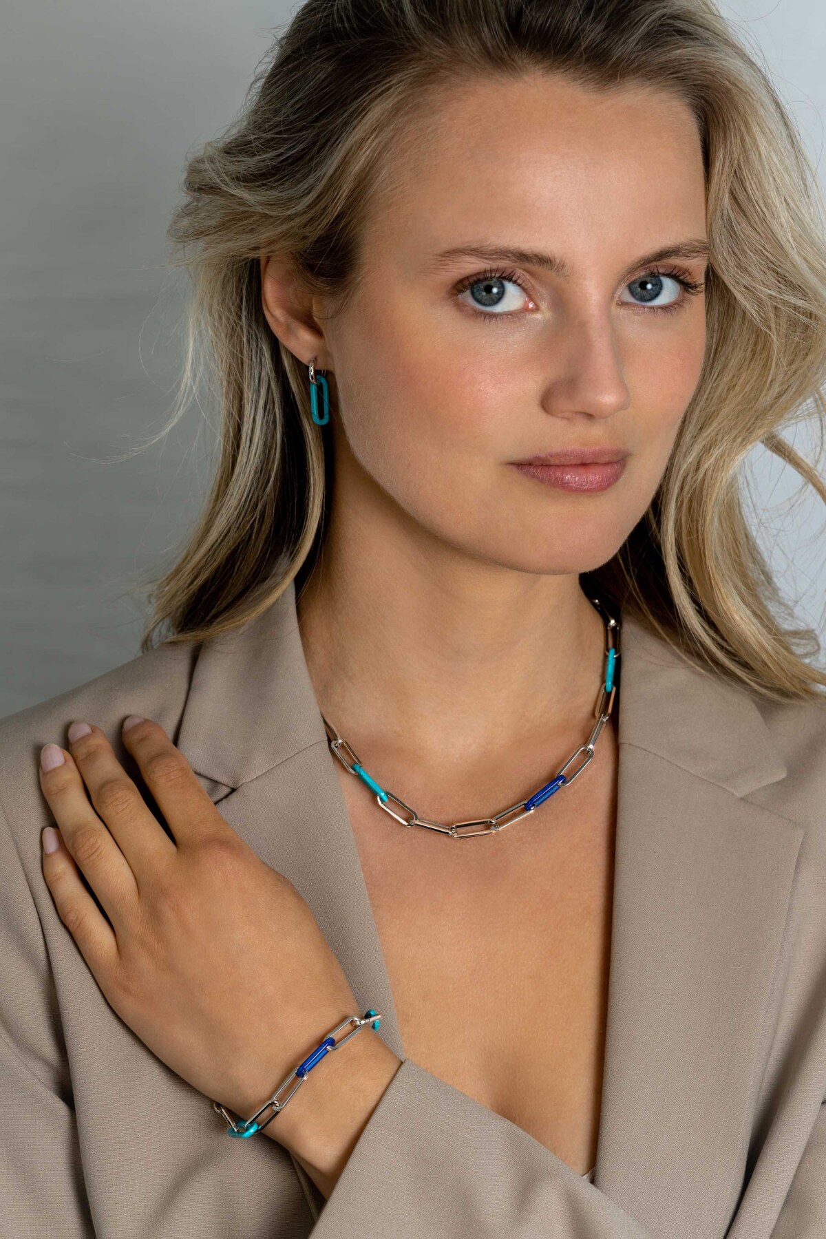 Zinzi Chain ZIA2456 zilveren armband met blauwe en turquoise schakels 7 mm breed - Lengte 19 cm