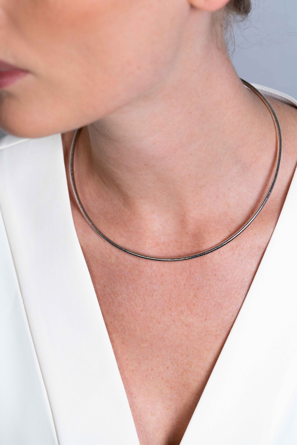 Zinzi ZIOM3-43 zilveren omega schakelketting 3 mm breed - Lengte 43 cm